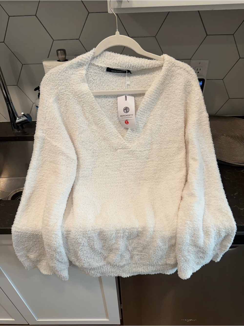 NWT Cozy Plush V-Neck Sweater in Cream